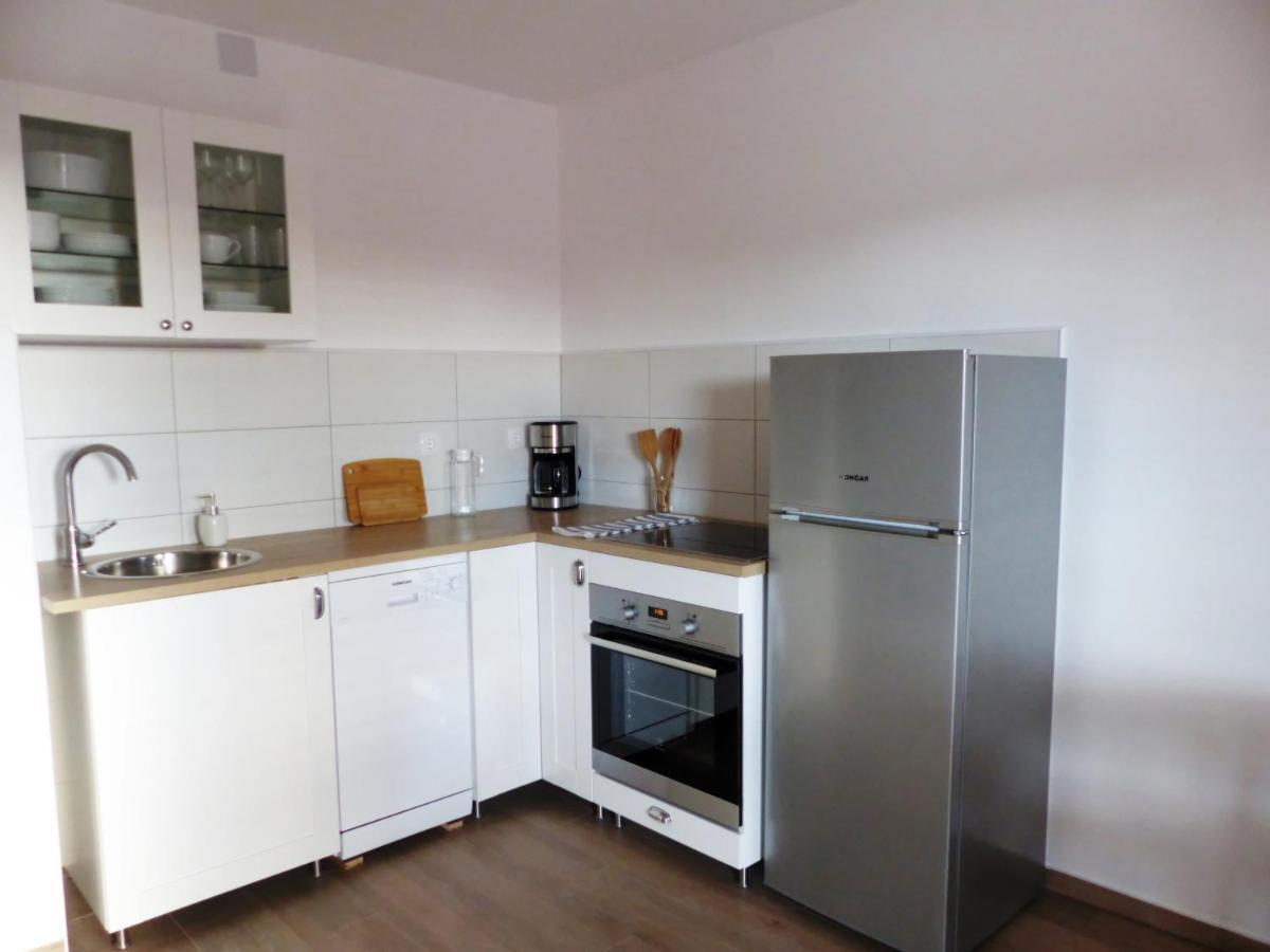 Apartmani Lavanda Vrsi Exterior foto